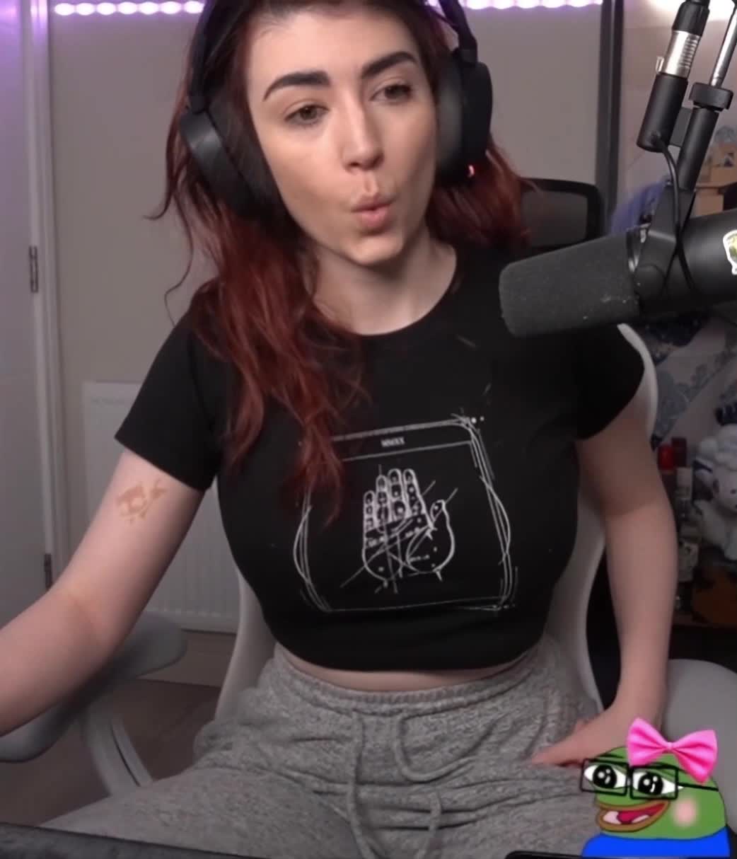 Video 842707 from Wolfabelle