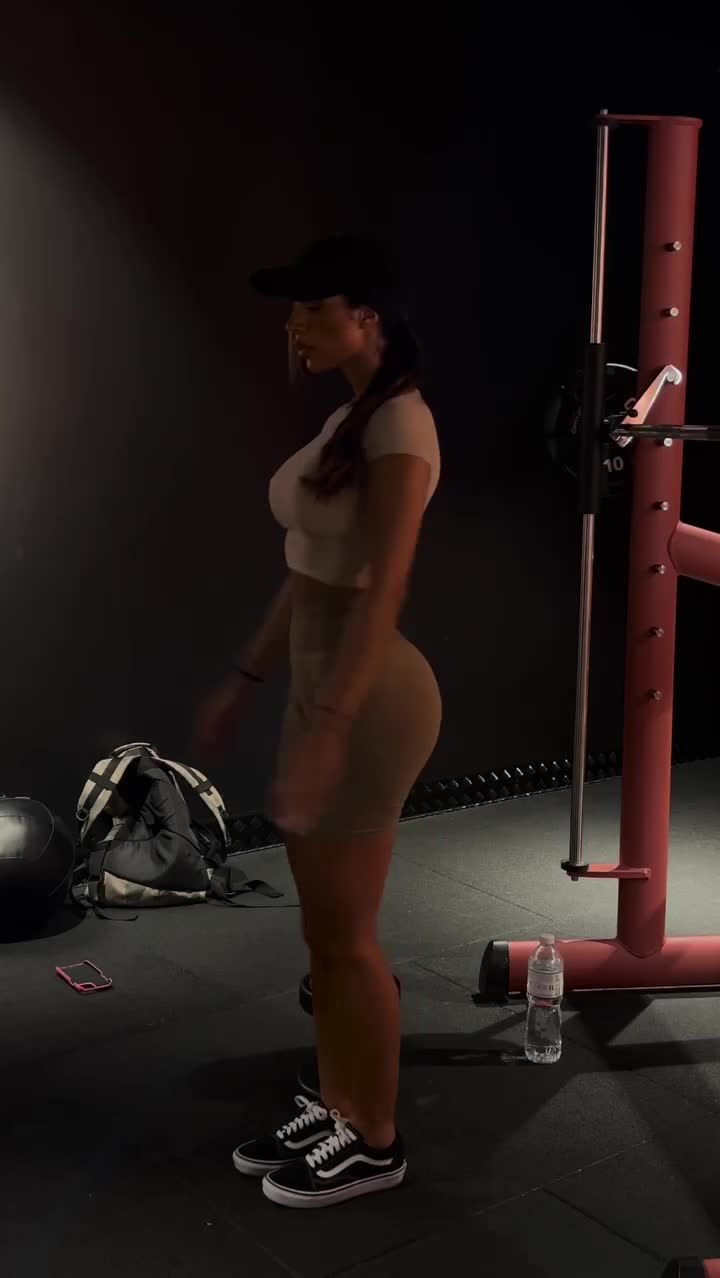 Video 843000 from Ziyartist