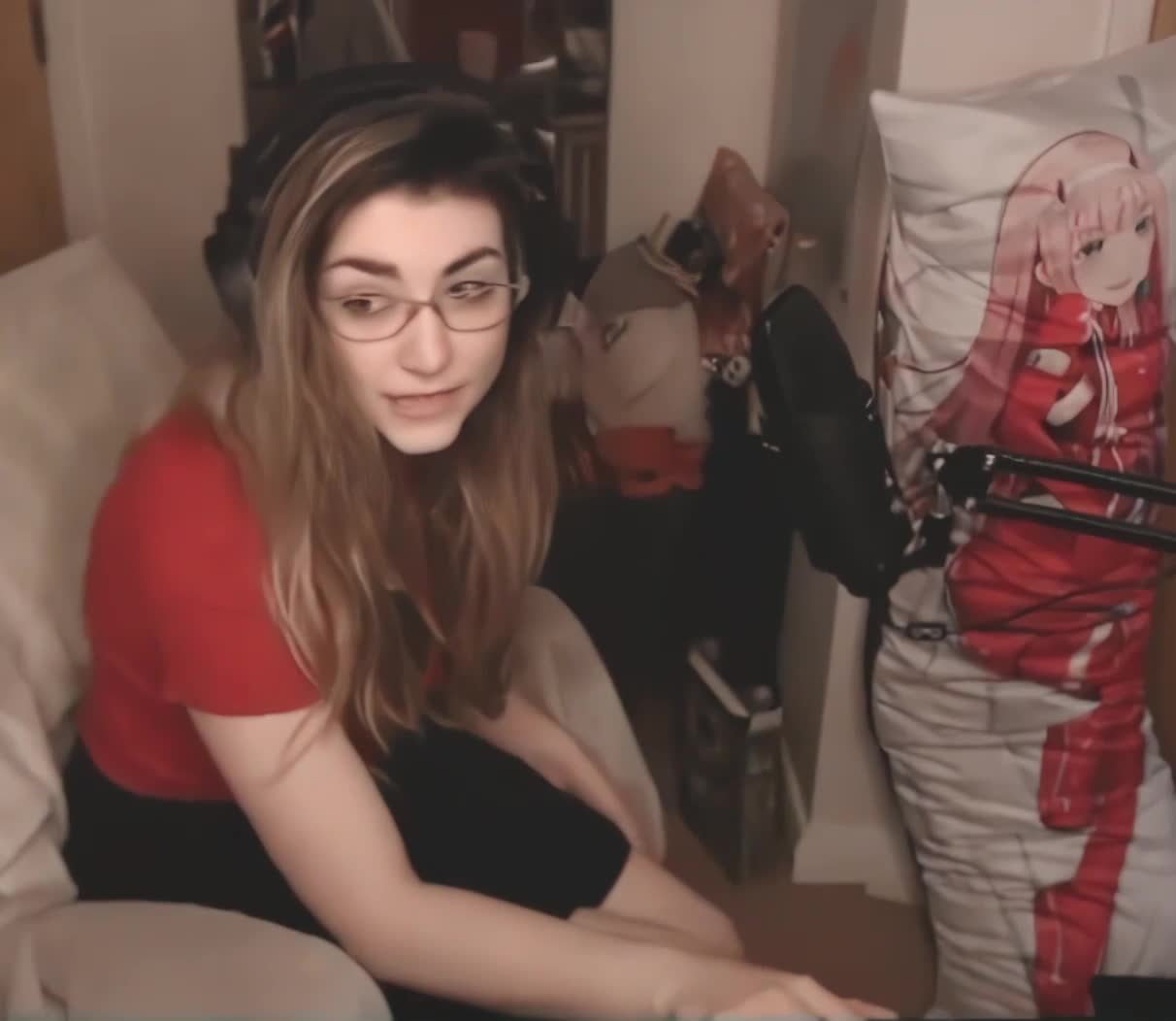 Video 843065 from Wolfabelle