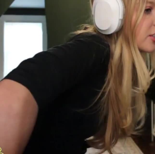 Video 843427 from Morgan Cryer MorganCryer themorgancryer