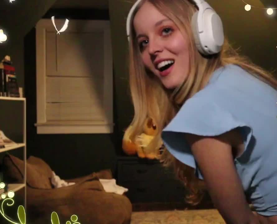 Video 843428 from Morgan Cryer MorganCryer themorgancryer