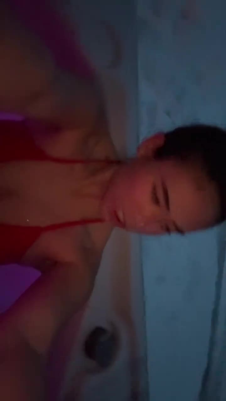 Video 843982 from alex.papadonker