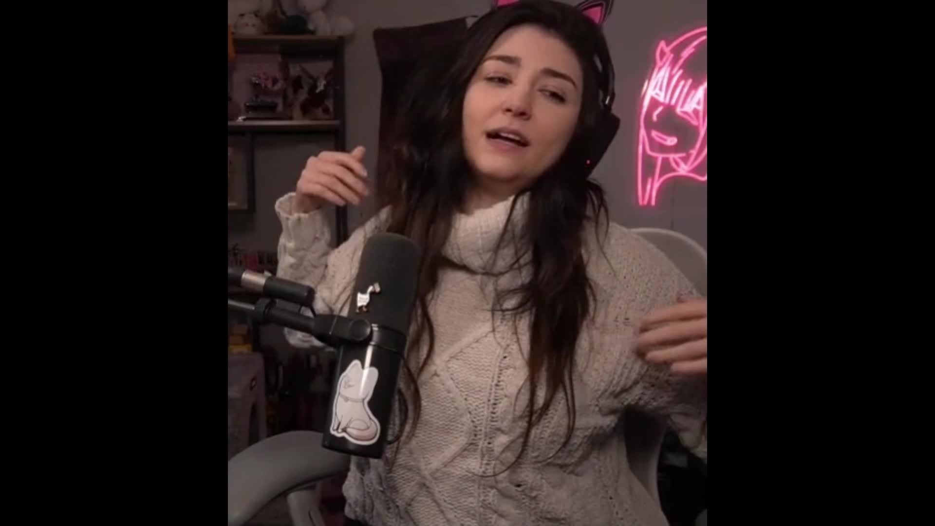 Video 844427 from Wolfabelle