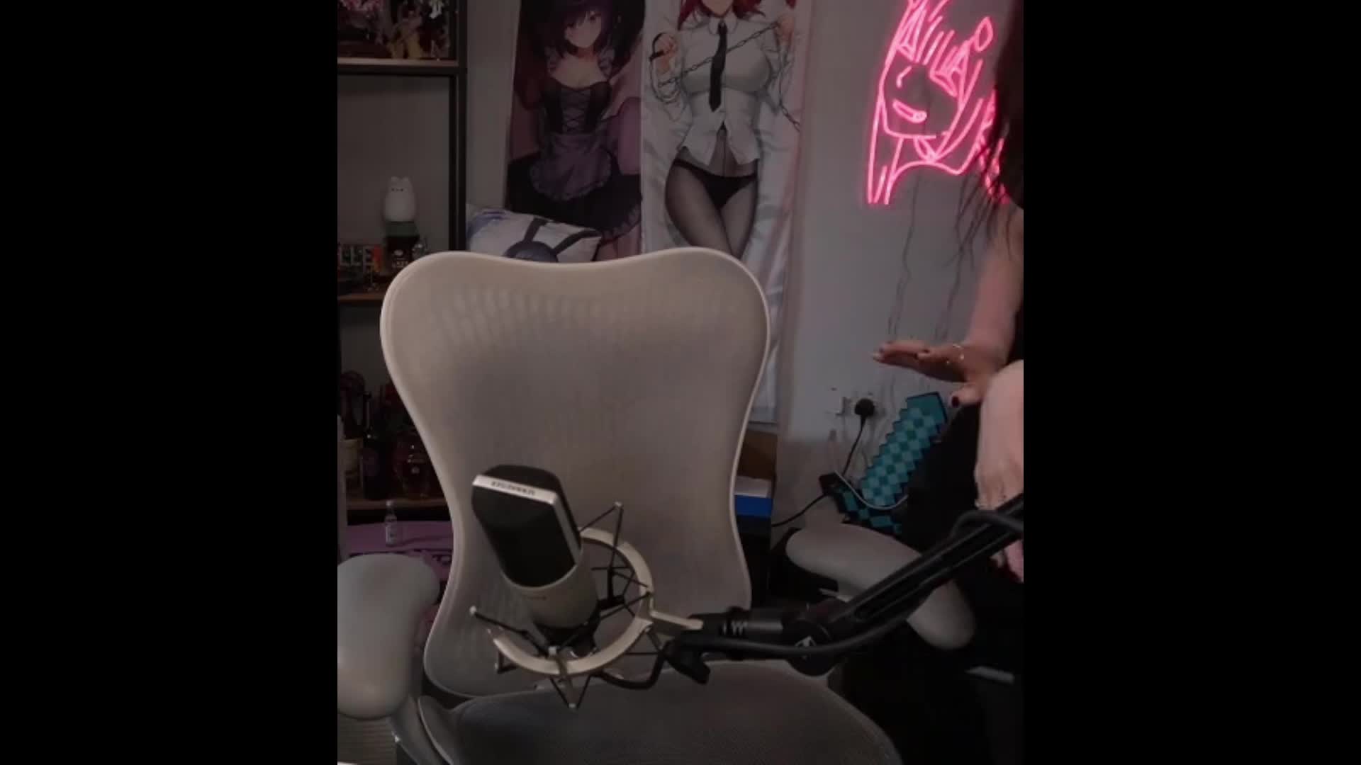 Video 844448 from Wolfabelle