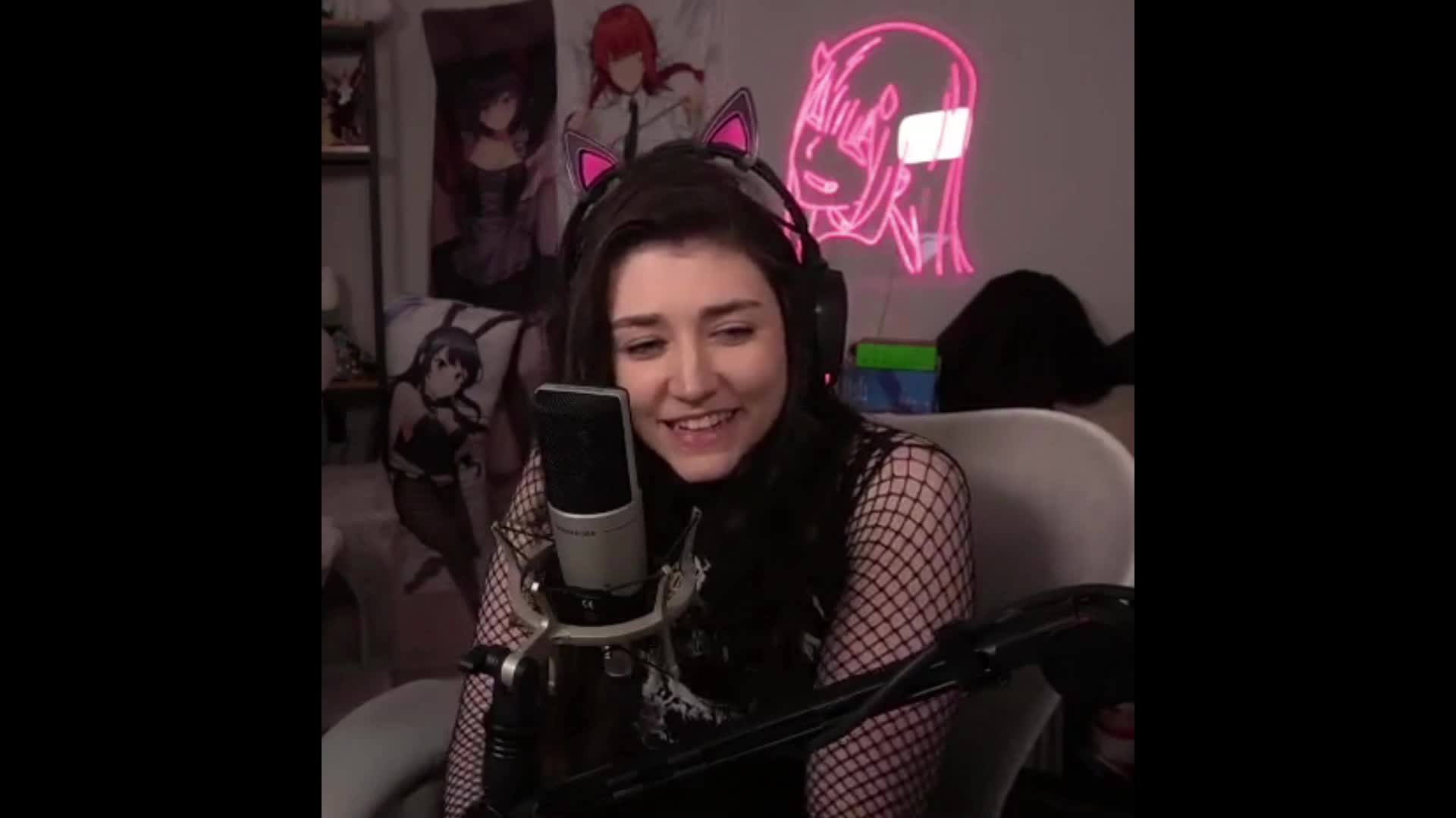 Video 844700 from Wolfabelle