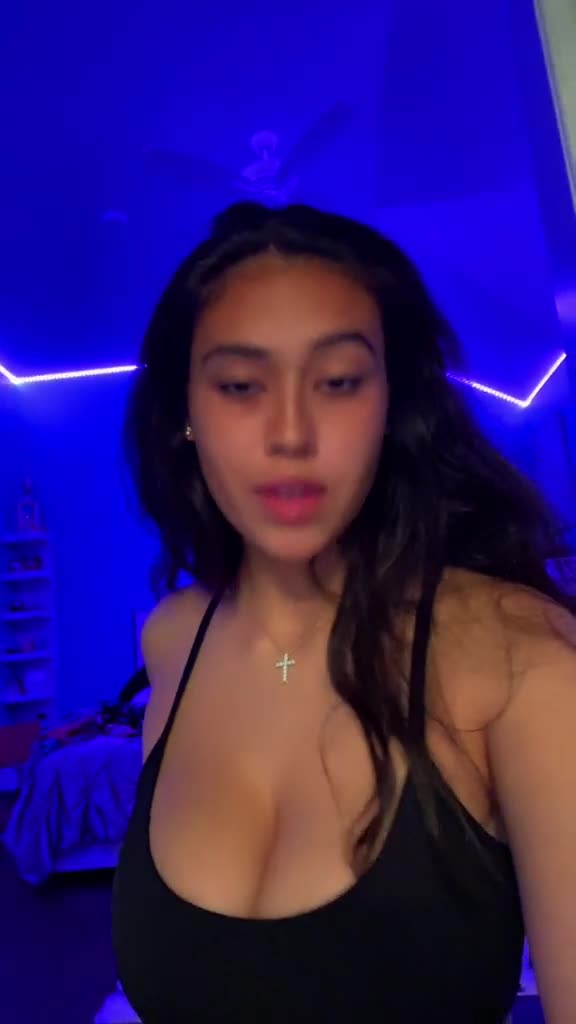 Video 845702 from alex.papadonker