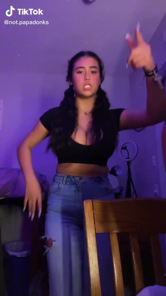 Video 845711 from alex.papadonker