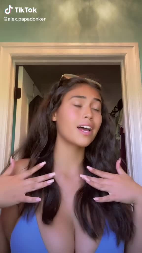 Video 845822 from alex.papadonker