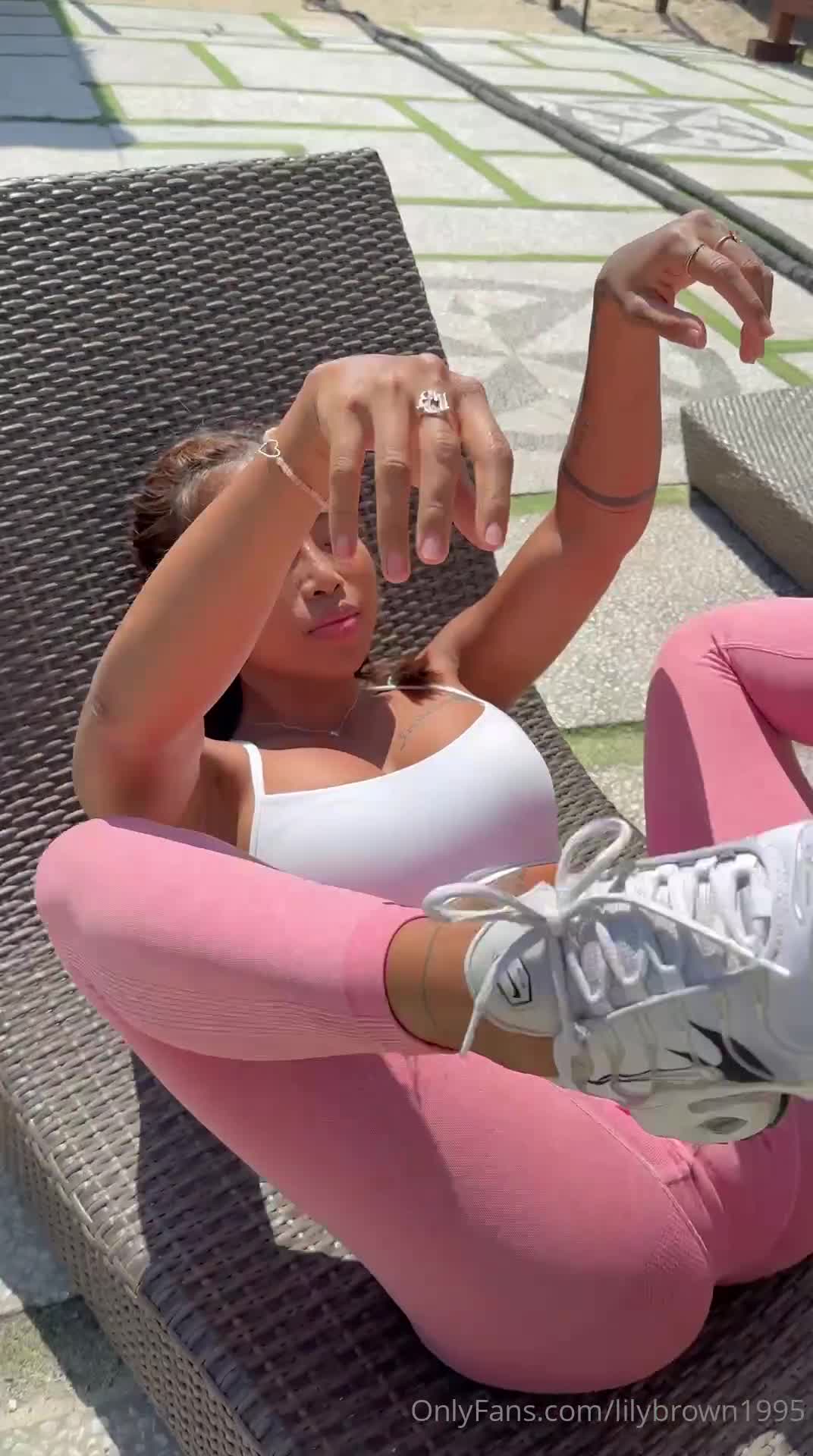 Video 846417 from lilybrown2