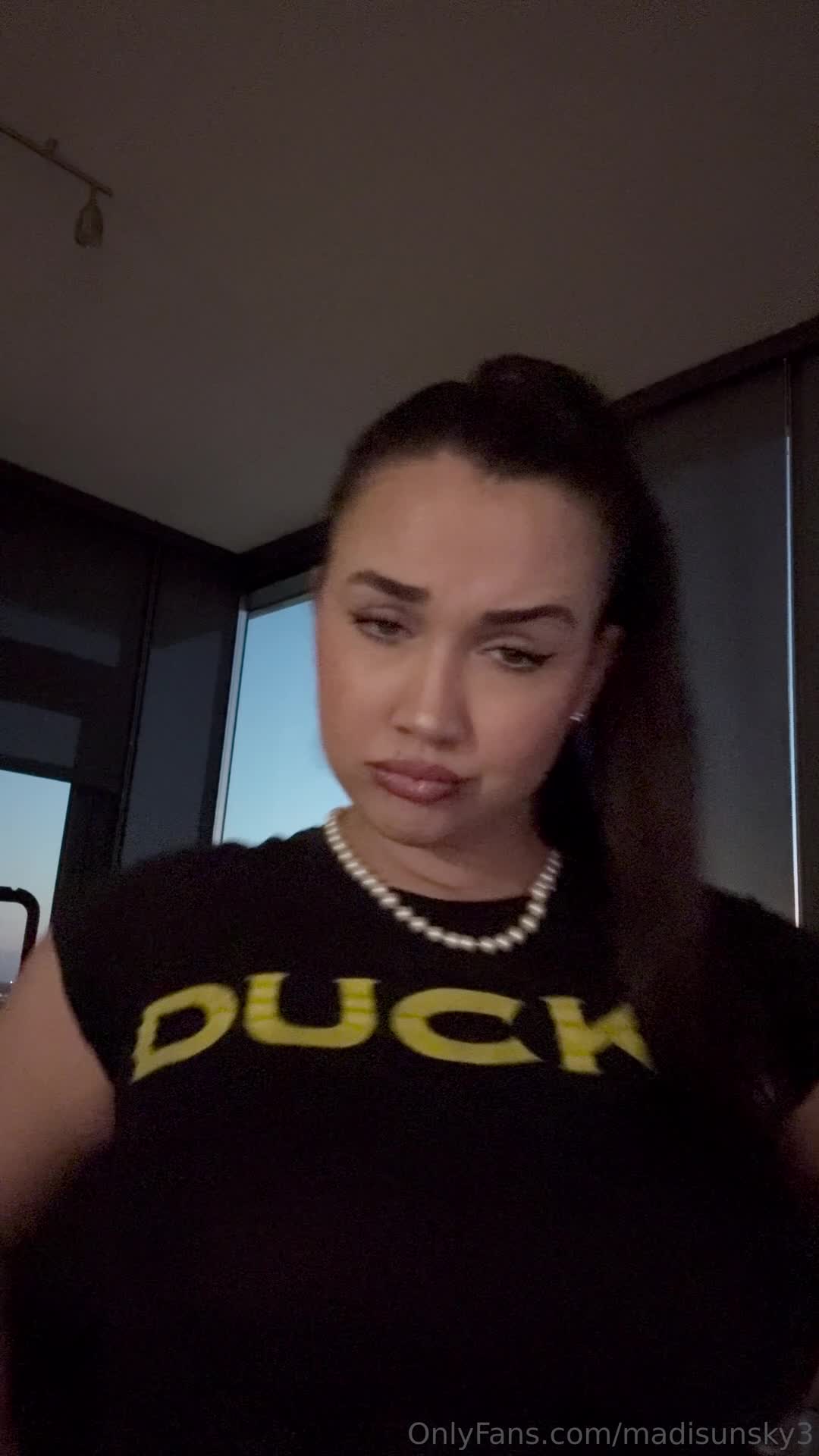 Video 847055 from Madisun Sky