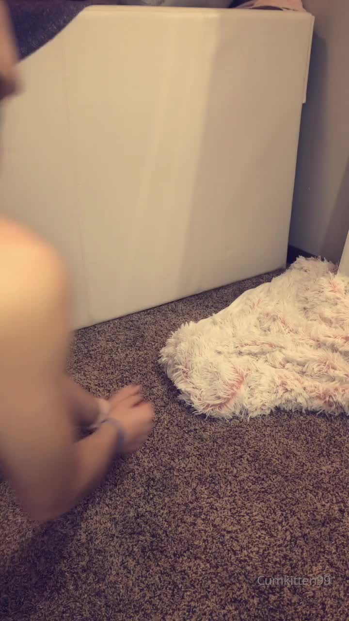 Video 847093 from Cumkitten99 | Kattinthehat