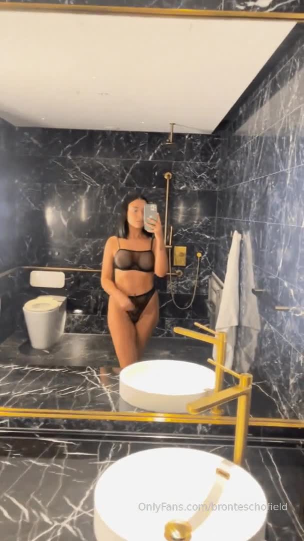 Video 847499 from Bronte Schofield