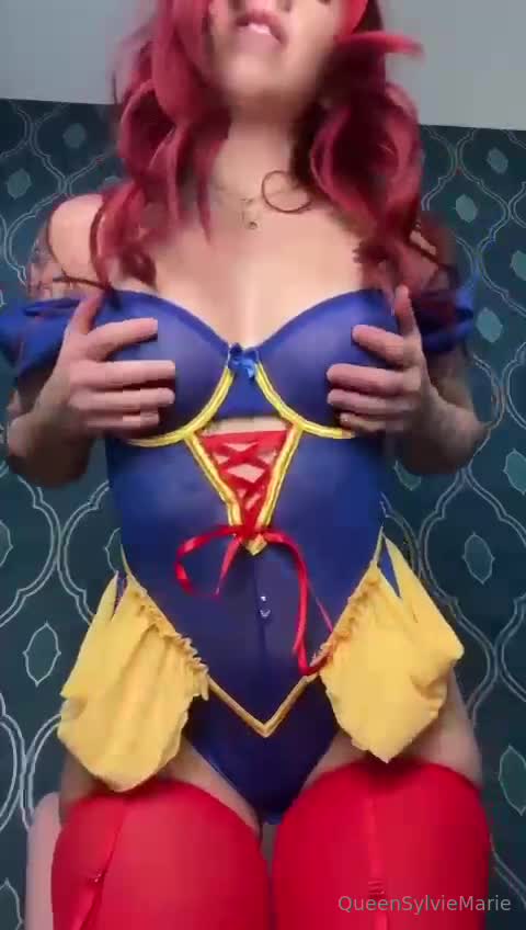 Video 848551 from QueenSylvieMarie