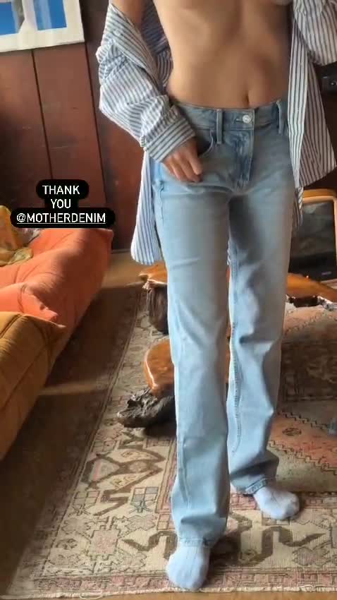 Video 851202 from Rainey Qualley