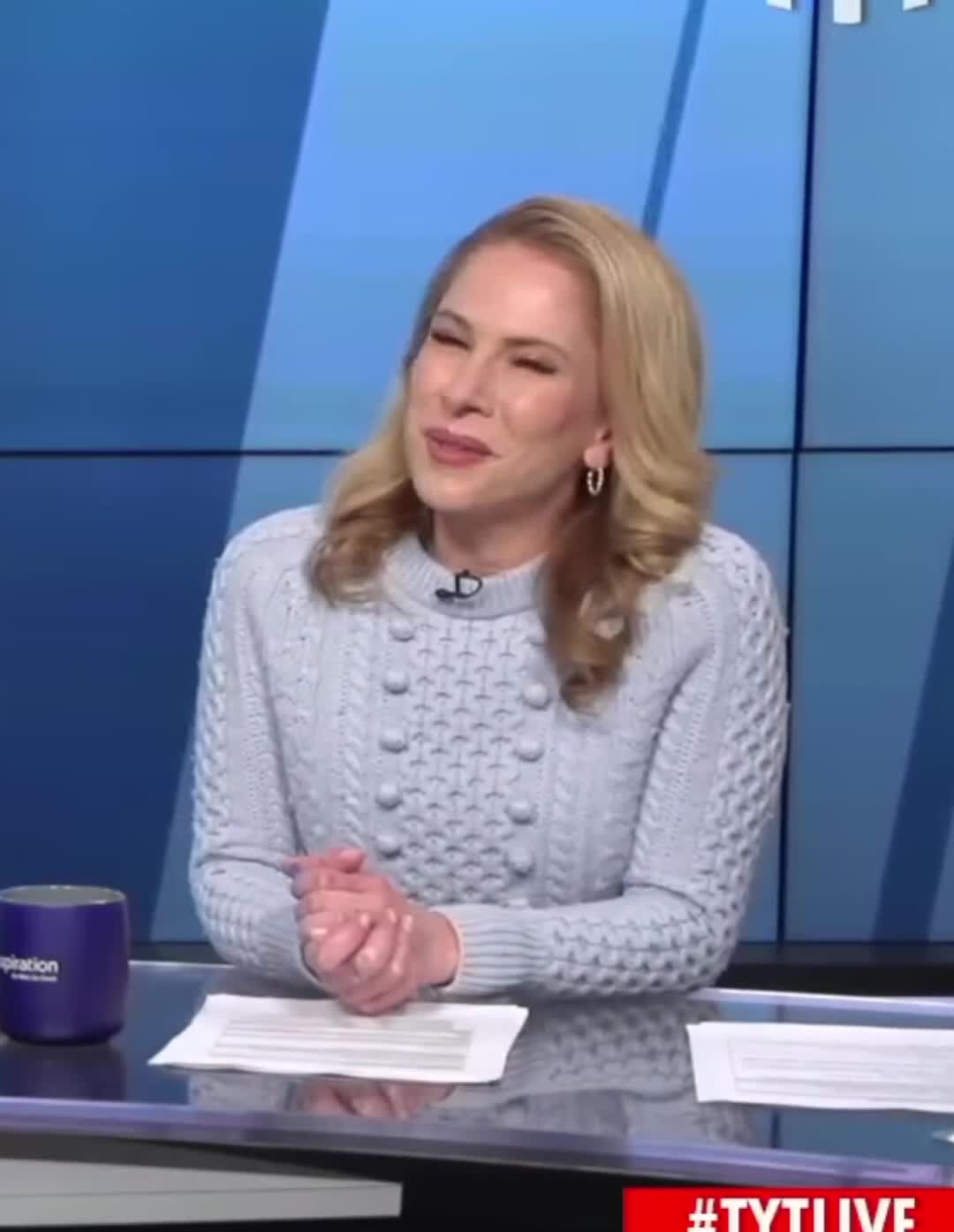 Video 851211 from Ana Kasparian