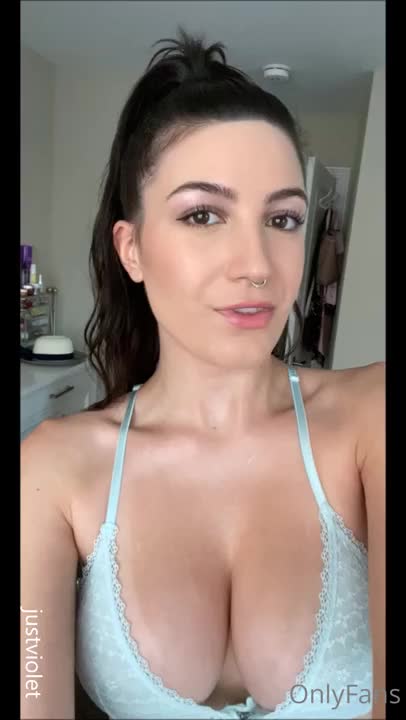 Video 851956 from JustViolet