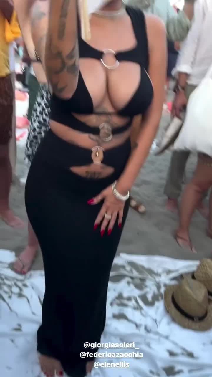 Video 853909 from Giorgia Soleri