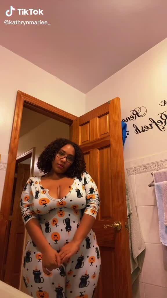 Video 854080 from Mynameskathrynn