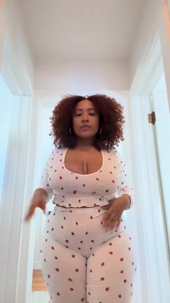 Video 854887 from Mynameskathrynn