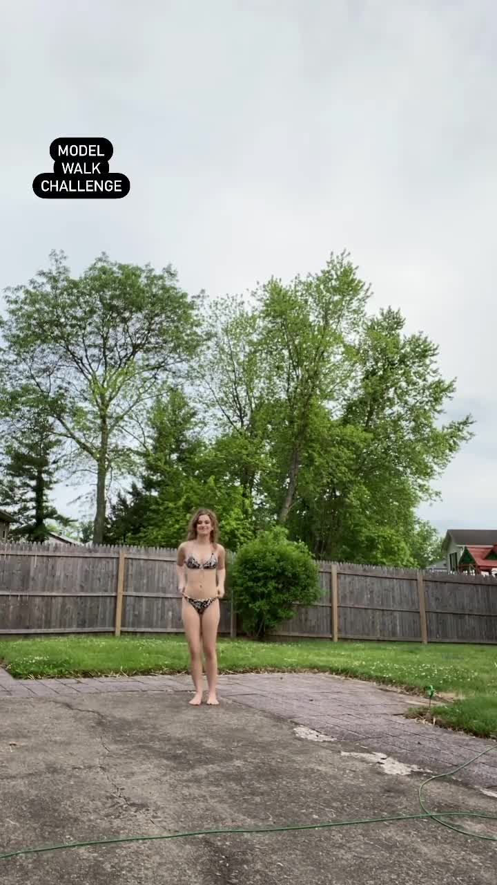 Video 856638 from Laila Wolf