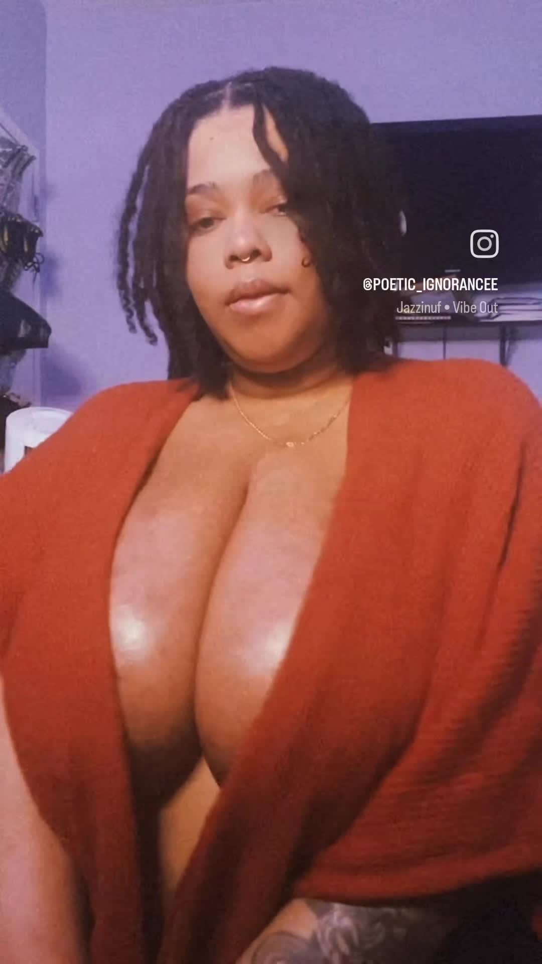 Video 856674 from Poetic_ignorancee