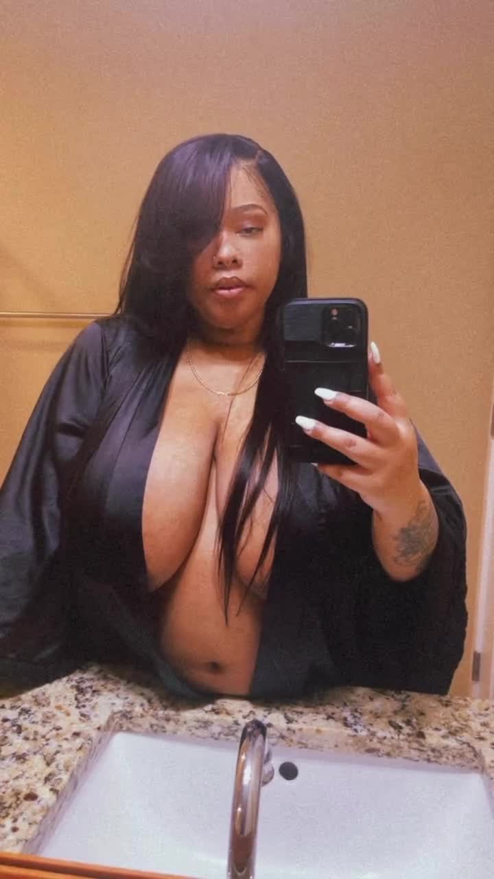 Video 856677 from Poetic_ignorancee