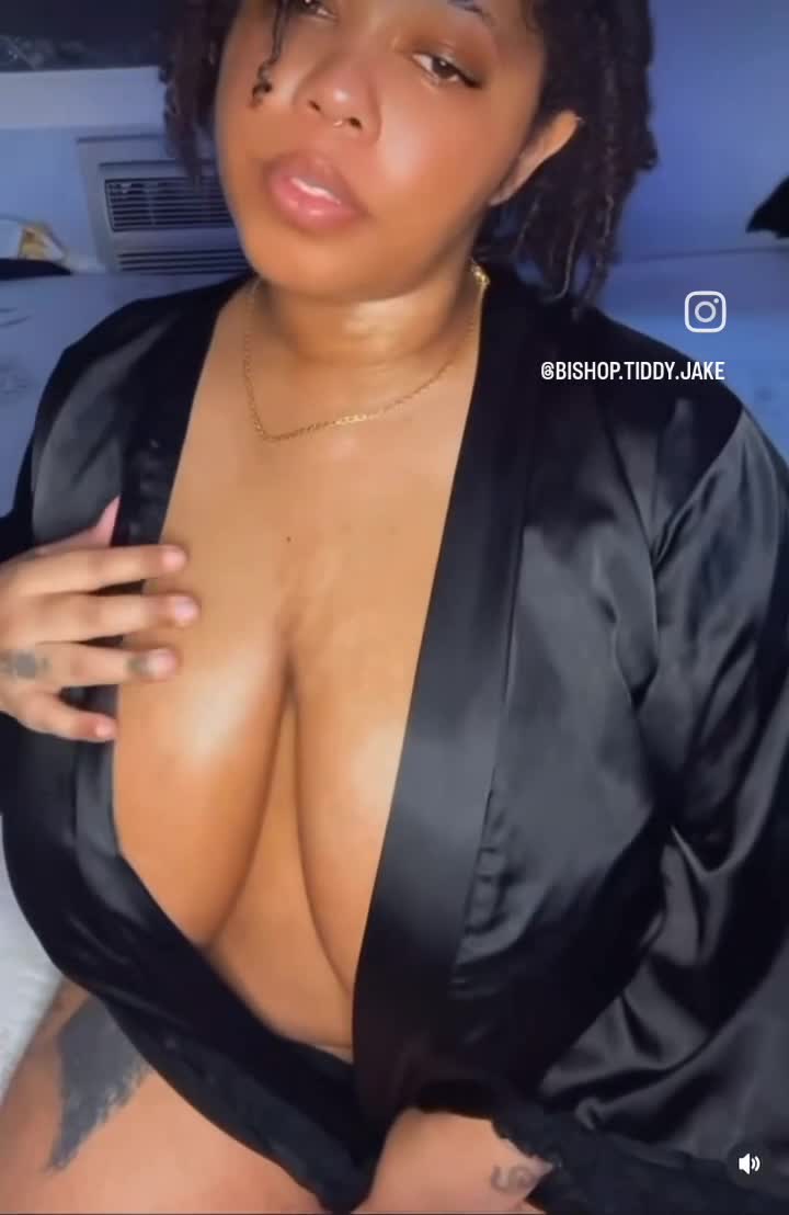 Video 856686 from Poetic_ignorancee