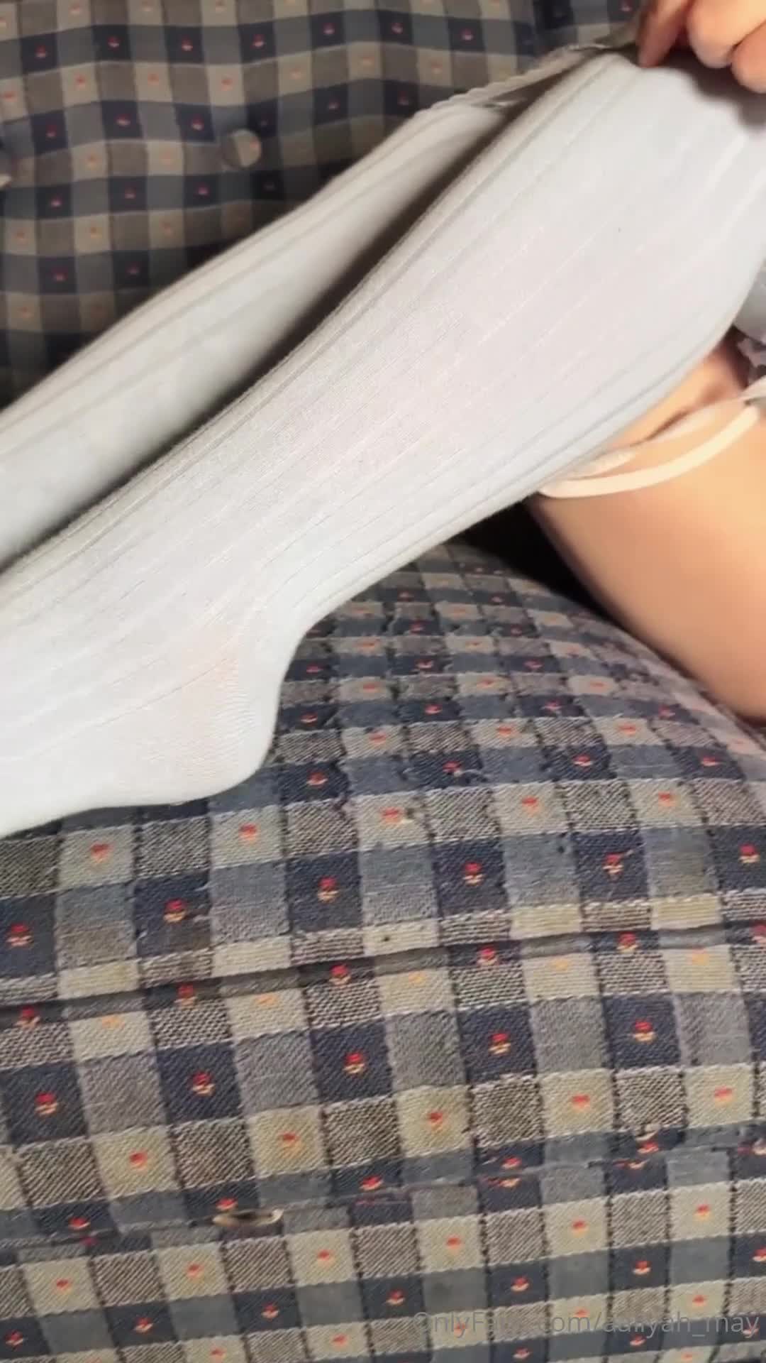 Video 858214 from Aaliyah May