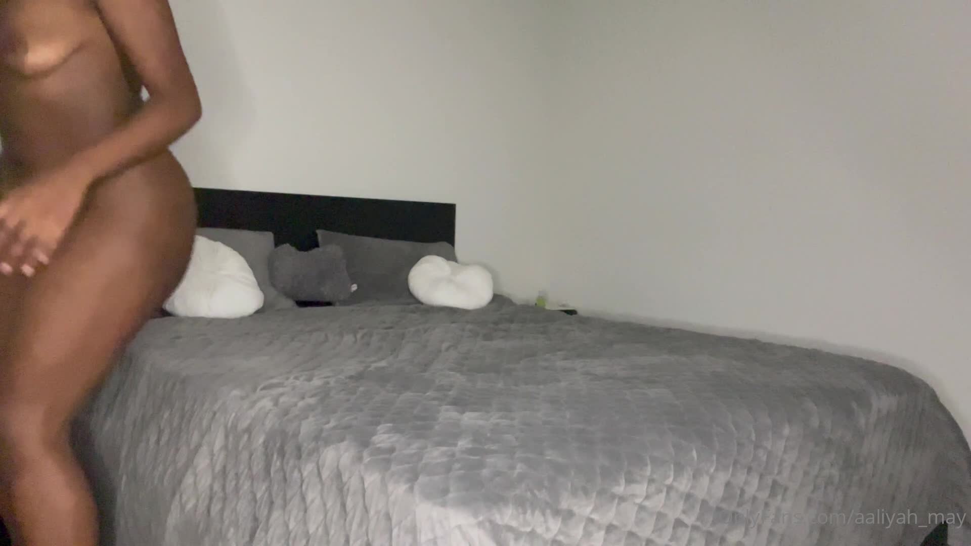 Video 858245 from Aaliyah May