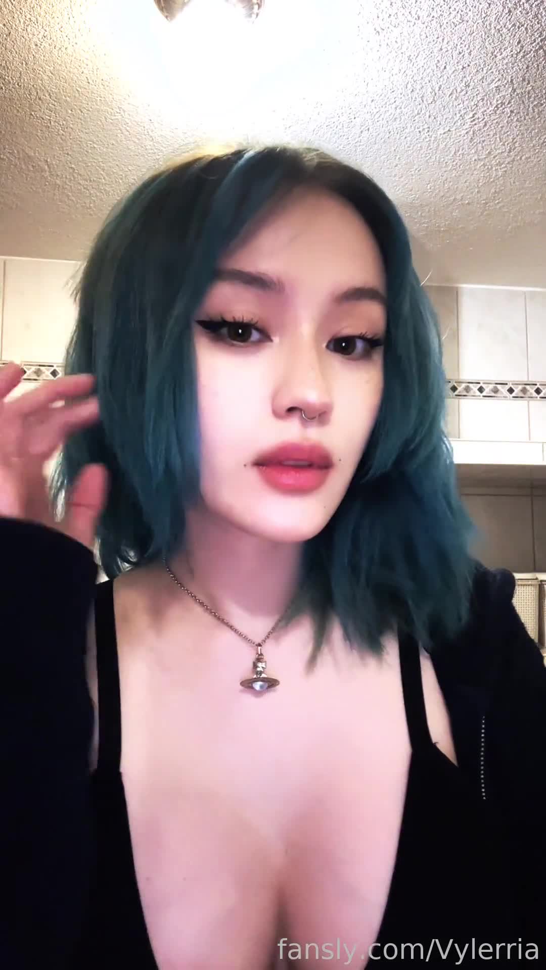 Video 860162 from JadeyAnh | vylerria