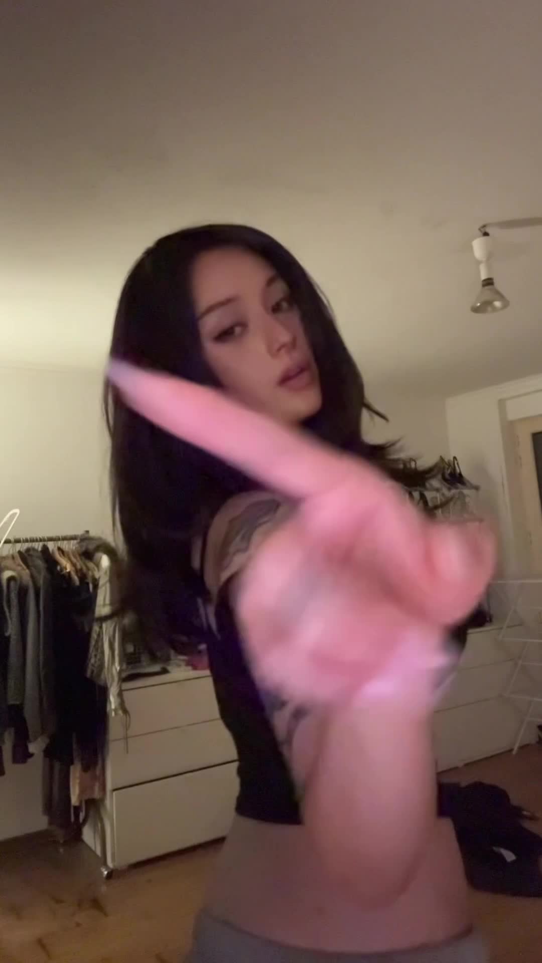 Video 860201 from JadeyAnh | vylerria