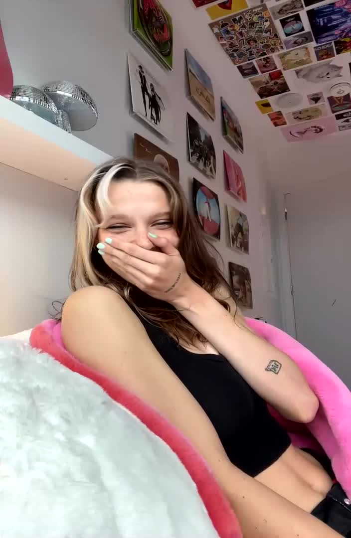 Video 860245 from Smashedely - Ashley Matheson