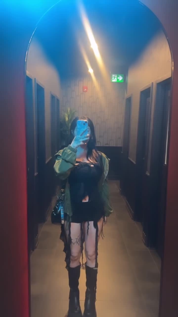 Video 860281 from JadeyAnh | vylerria