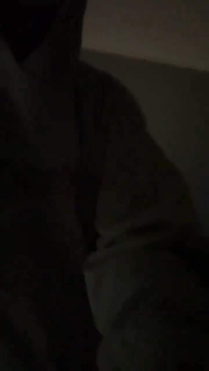 Video 860283 from JadeyAnh | vylerria