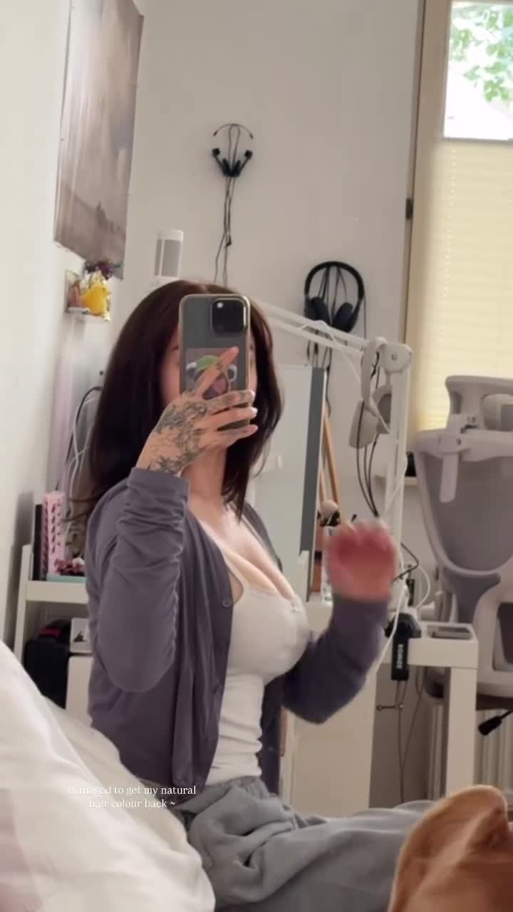 Video 860294 from JadeyAnh | vylerria