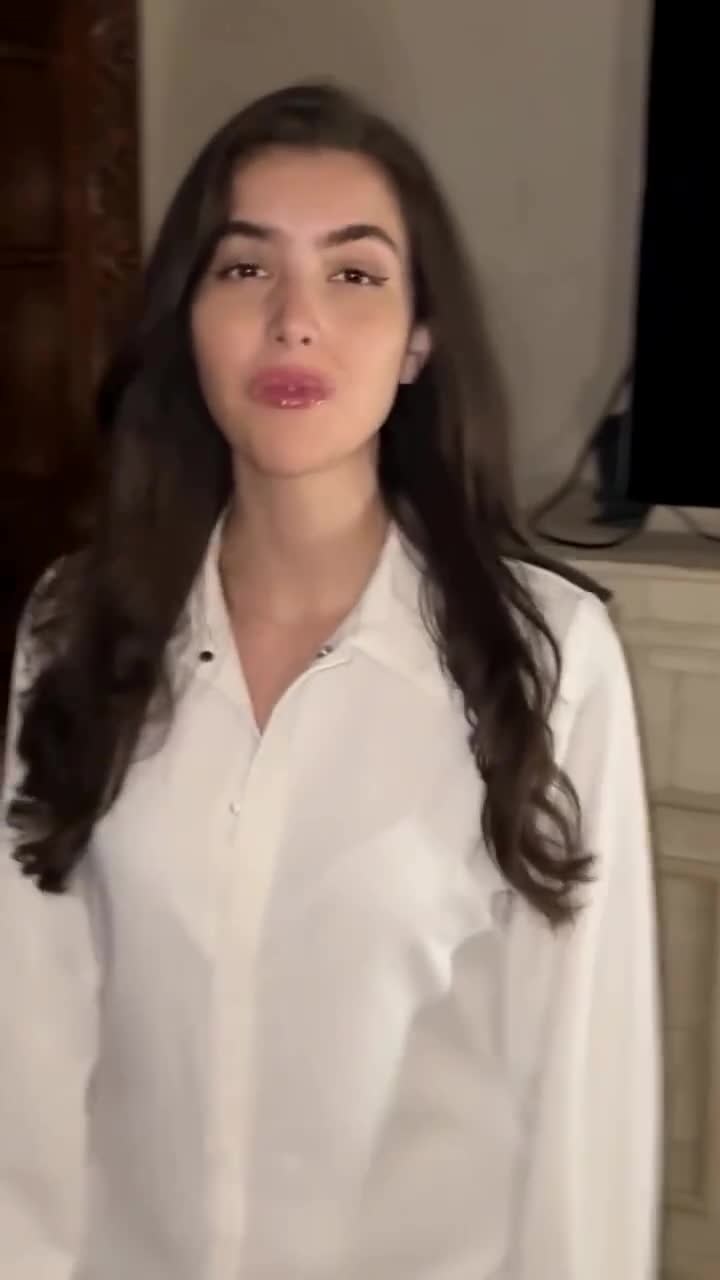 Video 862047 from Andrea Botez (leaks = ban)