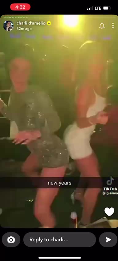Video 862141 from Charli D'Amelio / Charli Damelio