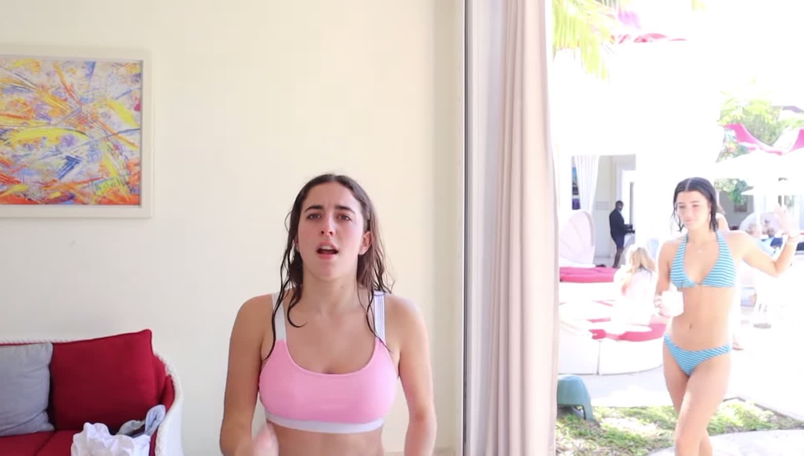 Video 862157 from Charli D'Amelio / Charli Damelio