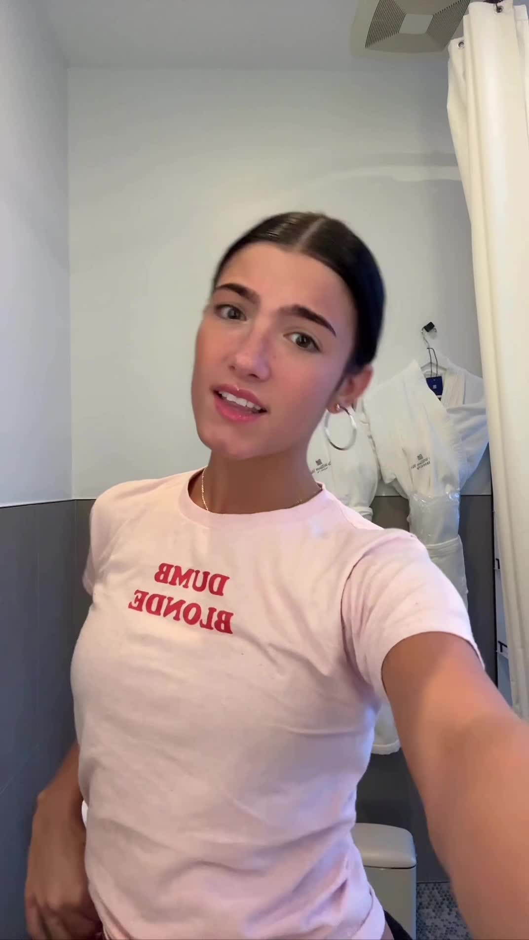 Video 862161 from Charli D'Amelio / Charli Damelio