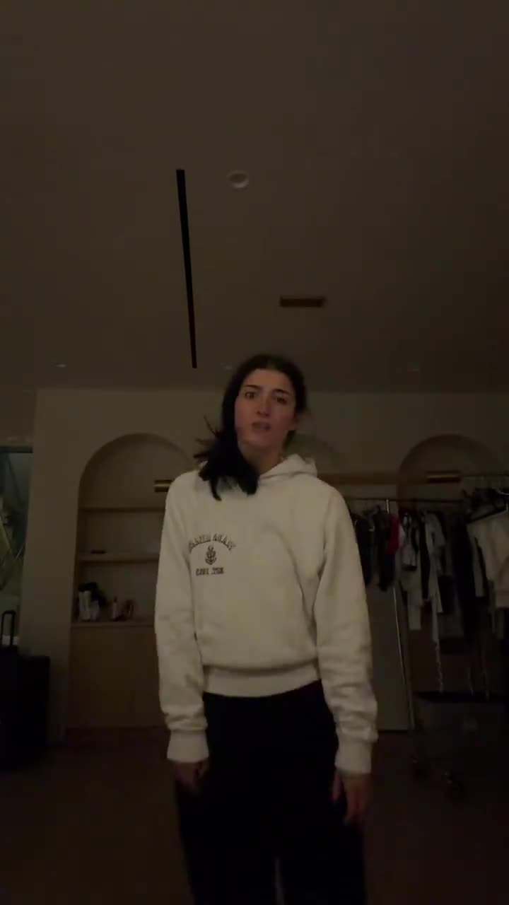 Video 863723 from Charli D'Amelio / Charli Damelio