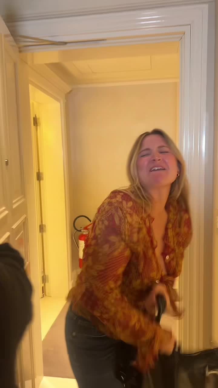 Video 863733 from Charli D'Amelio / Charli Damelio