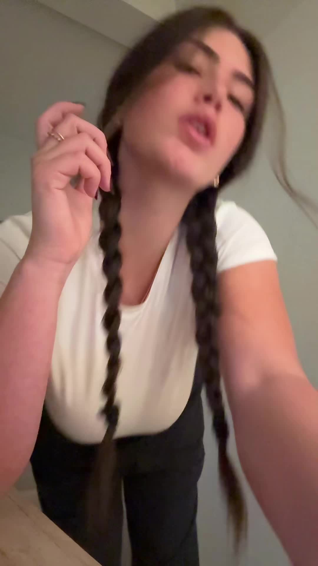 Video 863962 from Nnevelpappermann | Devon Shae