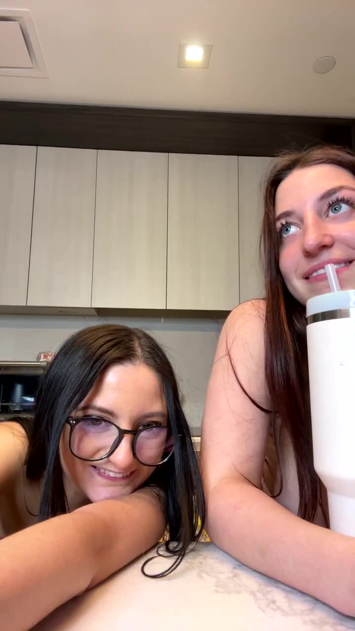 Video 863978 from Megan McCarthy / megmariiee