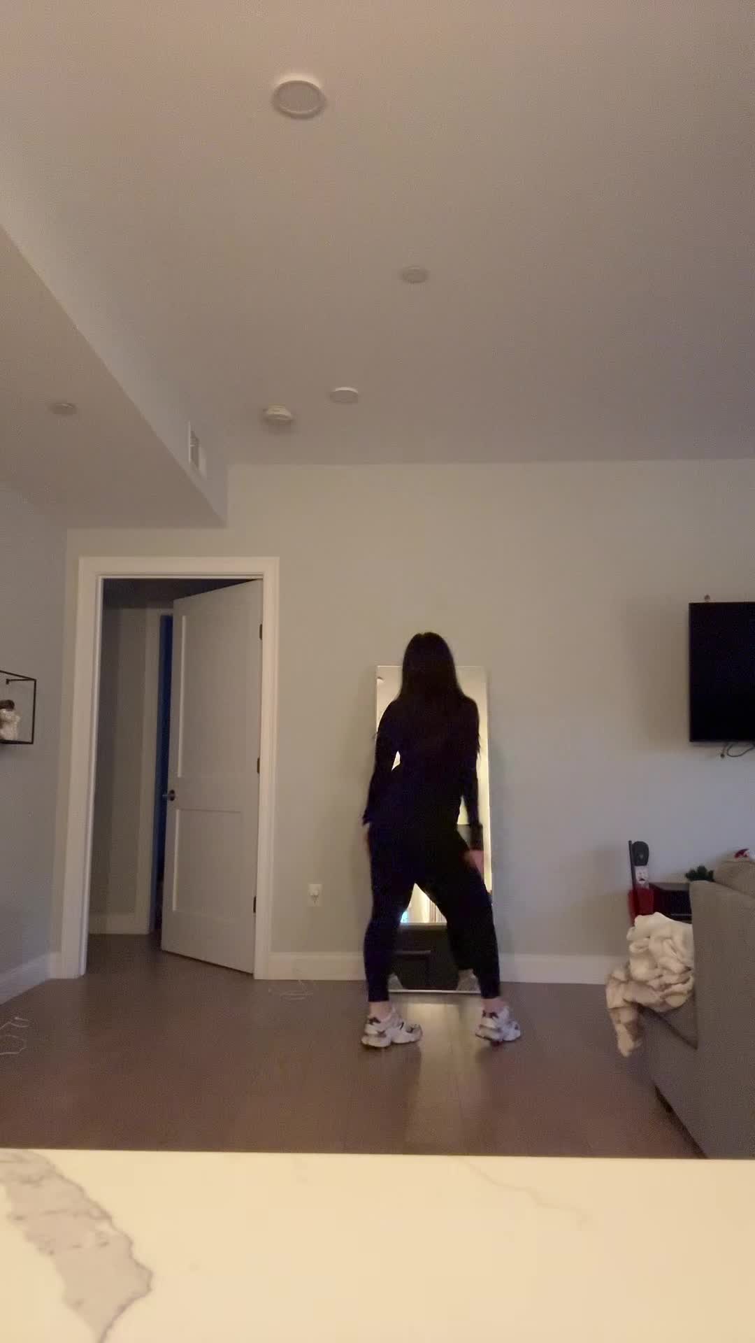 Video 865198 from Colleen Sheehan