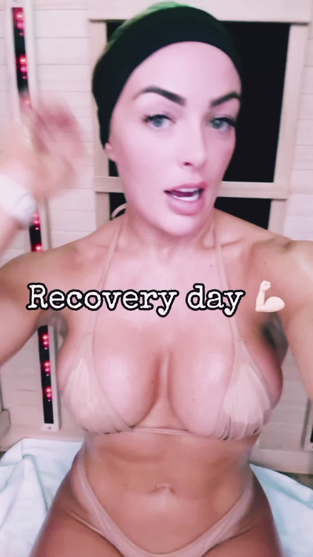 Video 866900 from Mandy Sacs | Mandy Rose