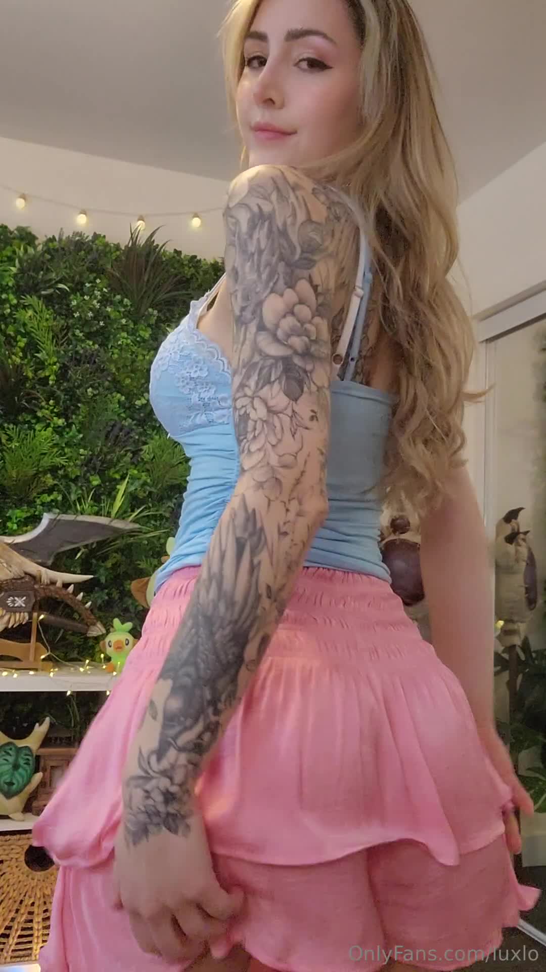 Video 867435 from Luxlo