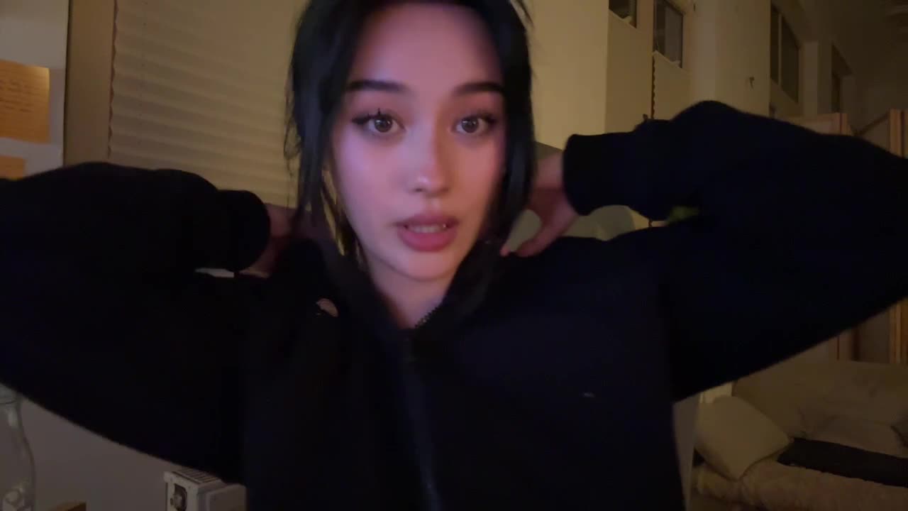 Video 869546 from JadeyAnh | vylerria