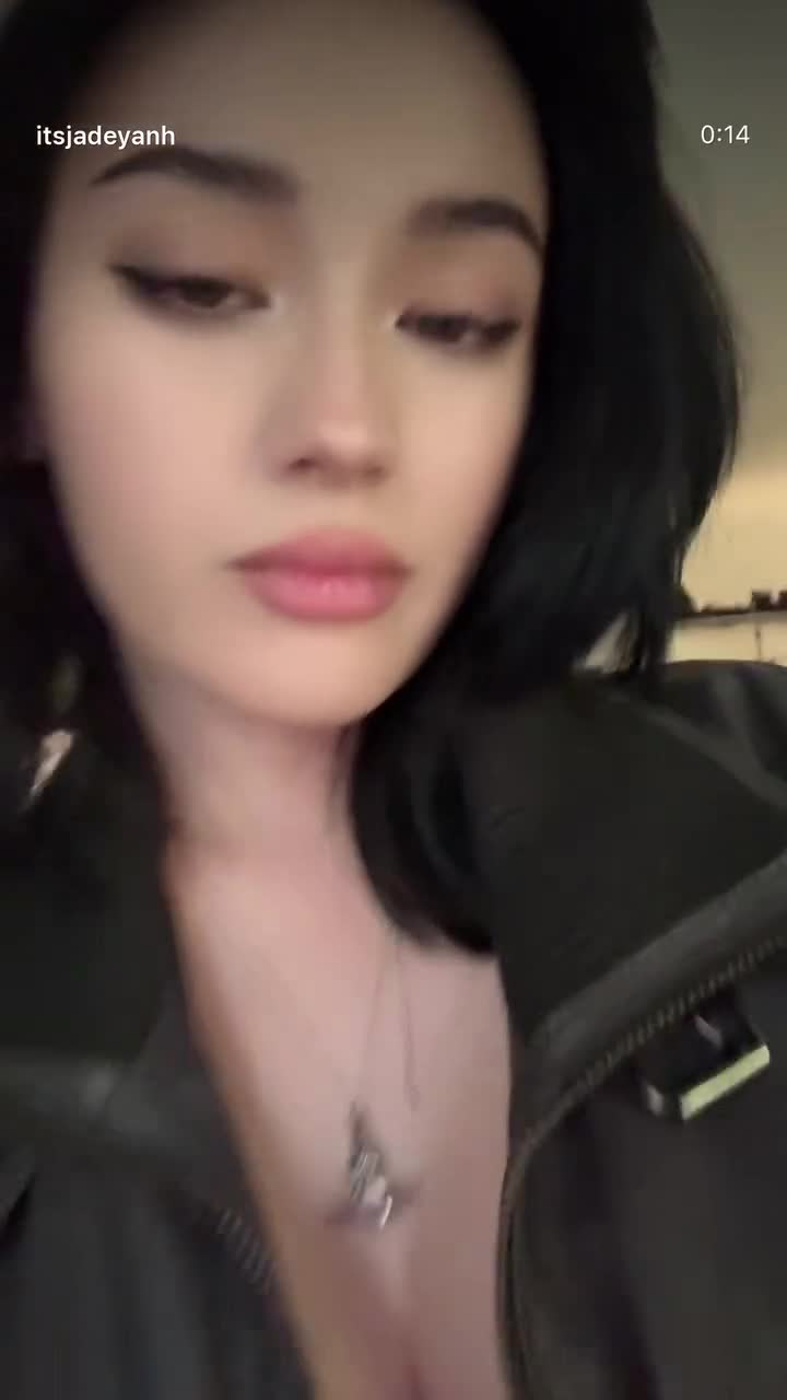 Video 869605 from JadeyAnh | vylerria
