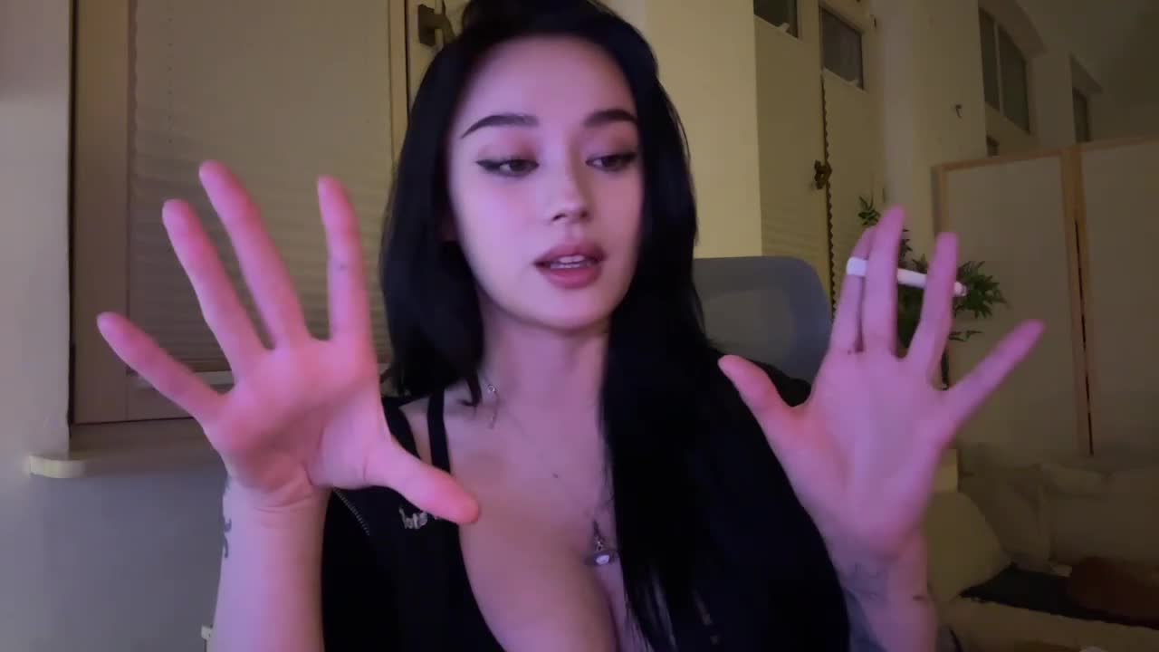 Video 869611 from JadeyAnh | vylerria