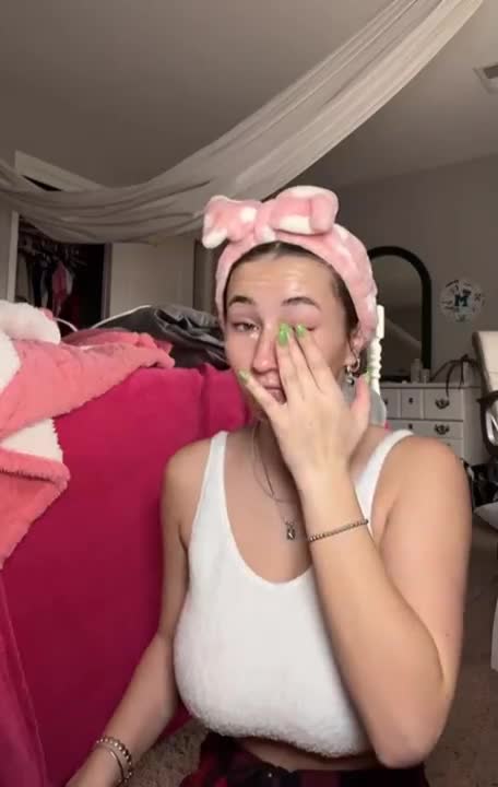 Video 869687 from Nnevelpappermann | Devon Shae